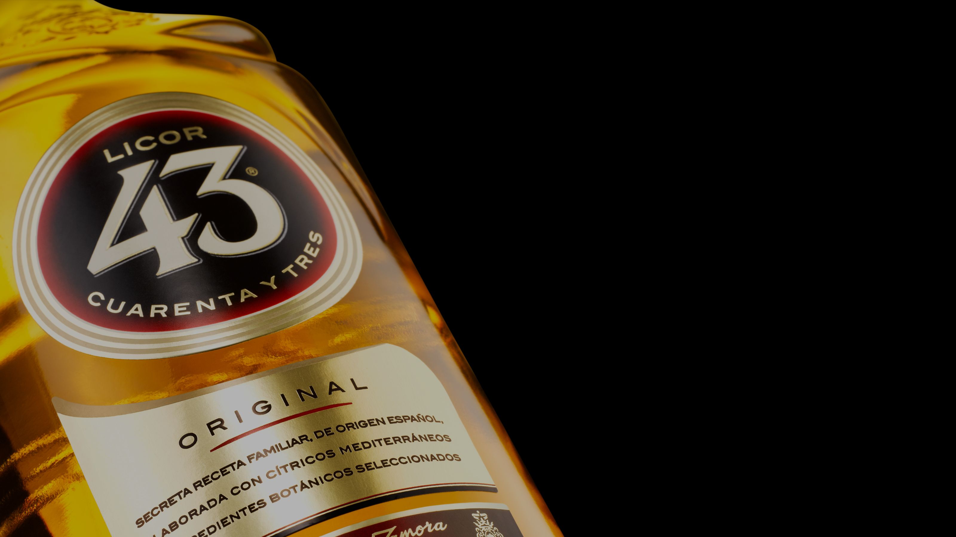 LICOR 43 «Branded music»